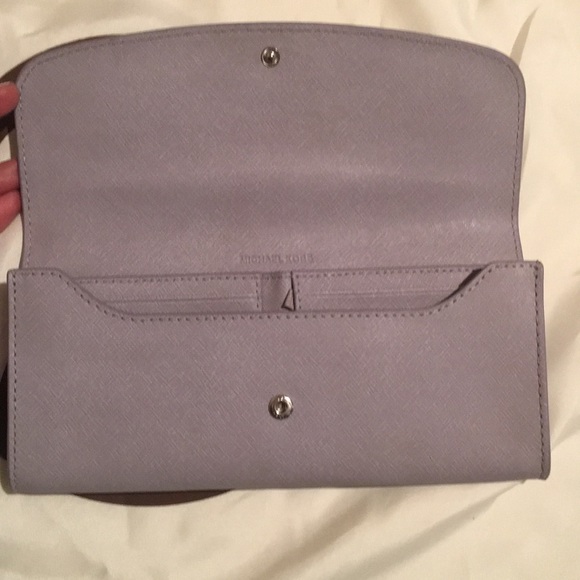 Michael Kors Leather Wallet - Picture 3 of 7